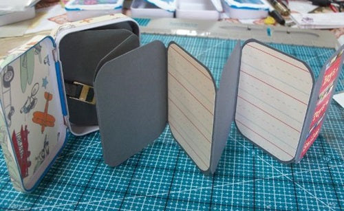 Airplane Tin Scrapbook